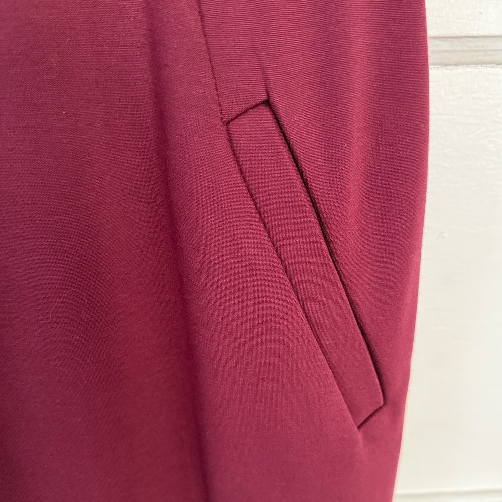 Land’s End Ponte Knit Short Sleeve Dress - Picture 11 of 13